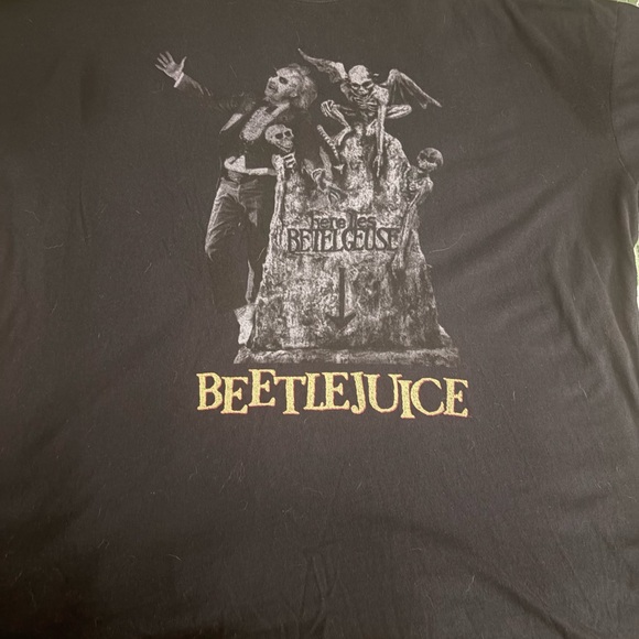 American Eagle Outfitters Black Beetlejuice Graphic Tee - Picture 1 of 3